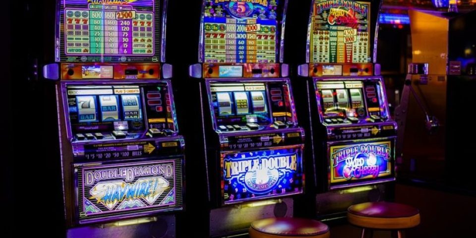 High-Variance Pokies Delivering Bigger Prize Potential through Fewer Wins